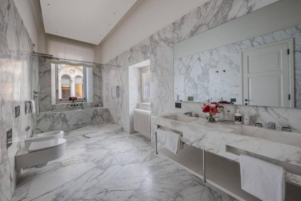 - Palazzo Signoria Luxury 5 - Nettuno Apartment *