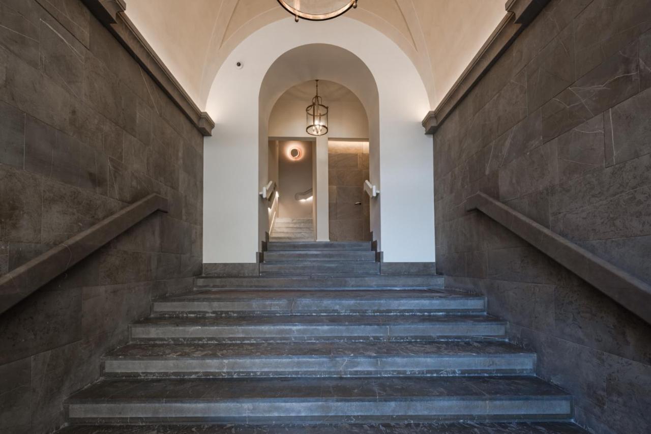 - Palazzo Signoria Luxury 5 - Nettuno Apartment Florence